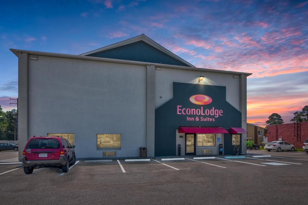 Econo Lodge Inn & Suites I-64 & Us 13 Βιρτζίνια Μπιτς Εξωτερικό φωτογραφία