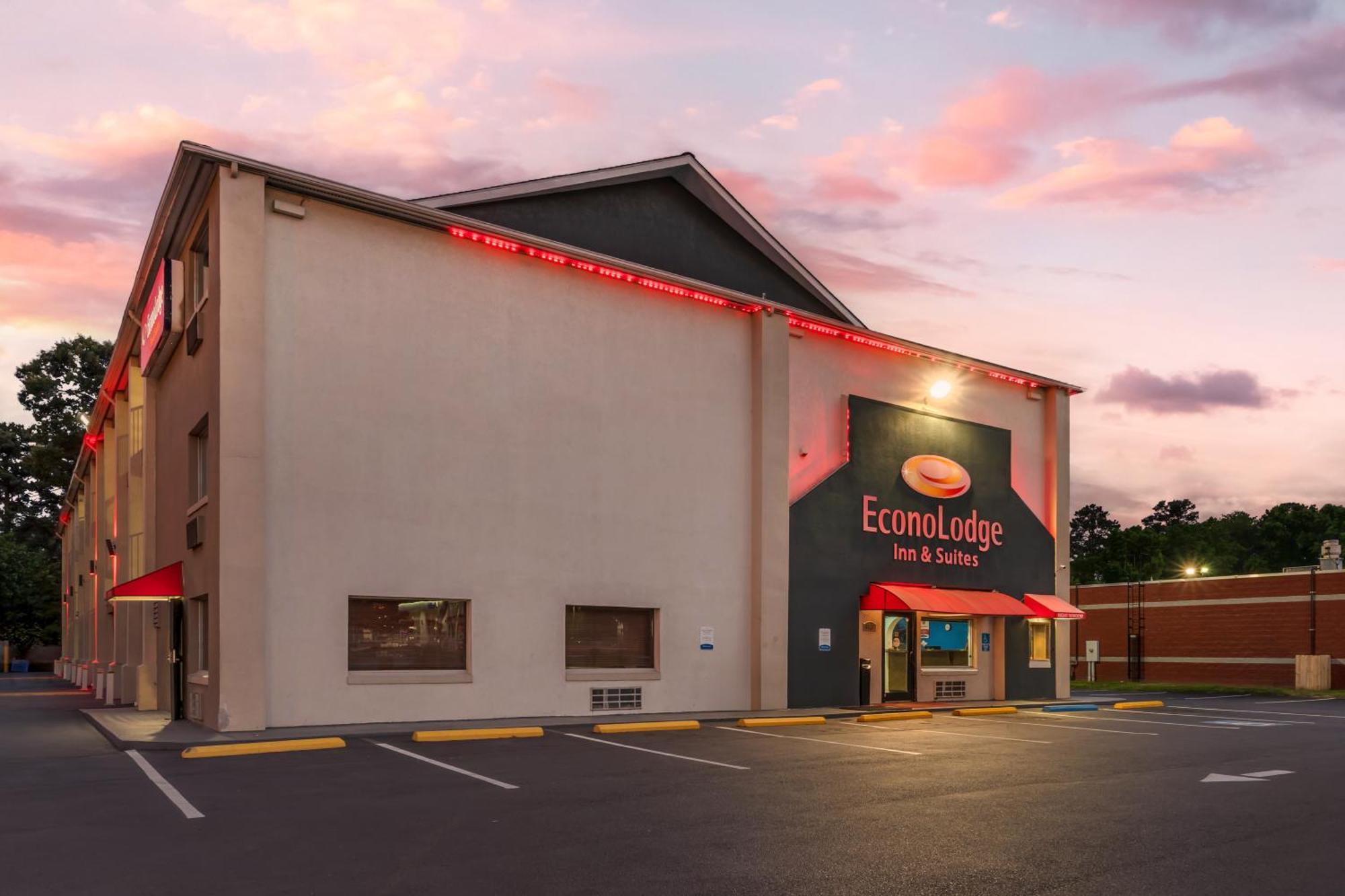 Econo Lodge Inn & Suites I-64 & Us 13 Βιρτζίνια Μπιτς Εξωτερικό φωτογραφία